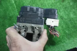 8954130370 блок керування ABS до Toyota