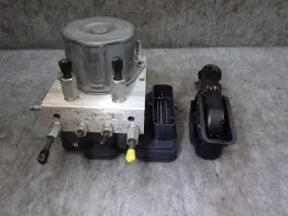 56110879RB блок управления ABS Suzuki