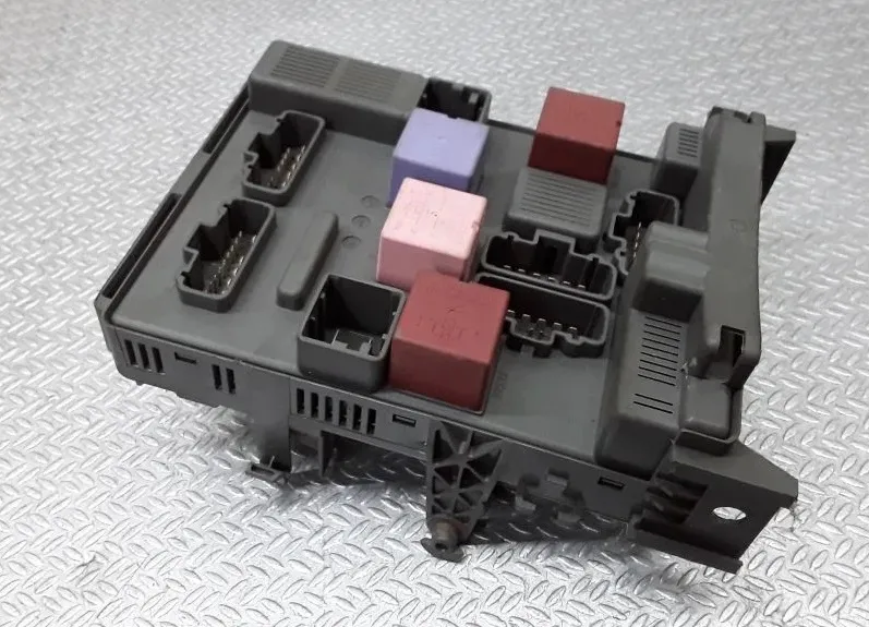 518856117 блок управления SAM Renault Laguna II 2005 518856117 блок управления SAM Renault Laguna II 2005