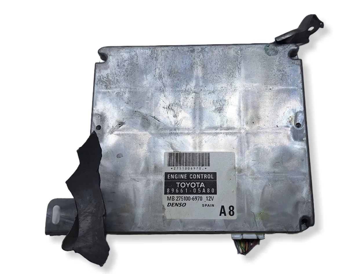 8966105A80 Engine Control Unit Toyota Avensis II 8966105A80 Engine Control Unit Toyota Avensis II