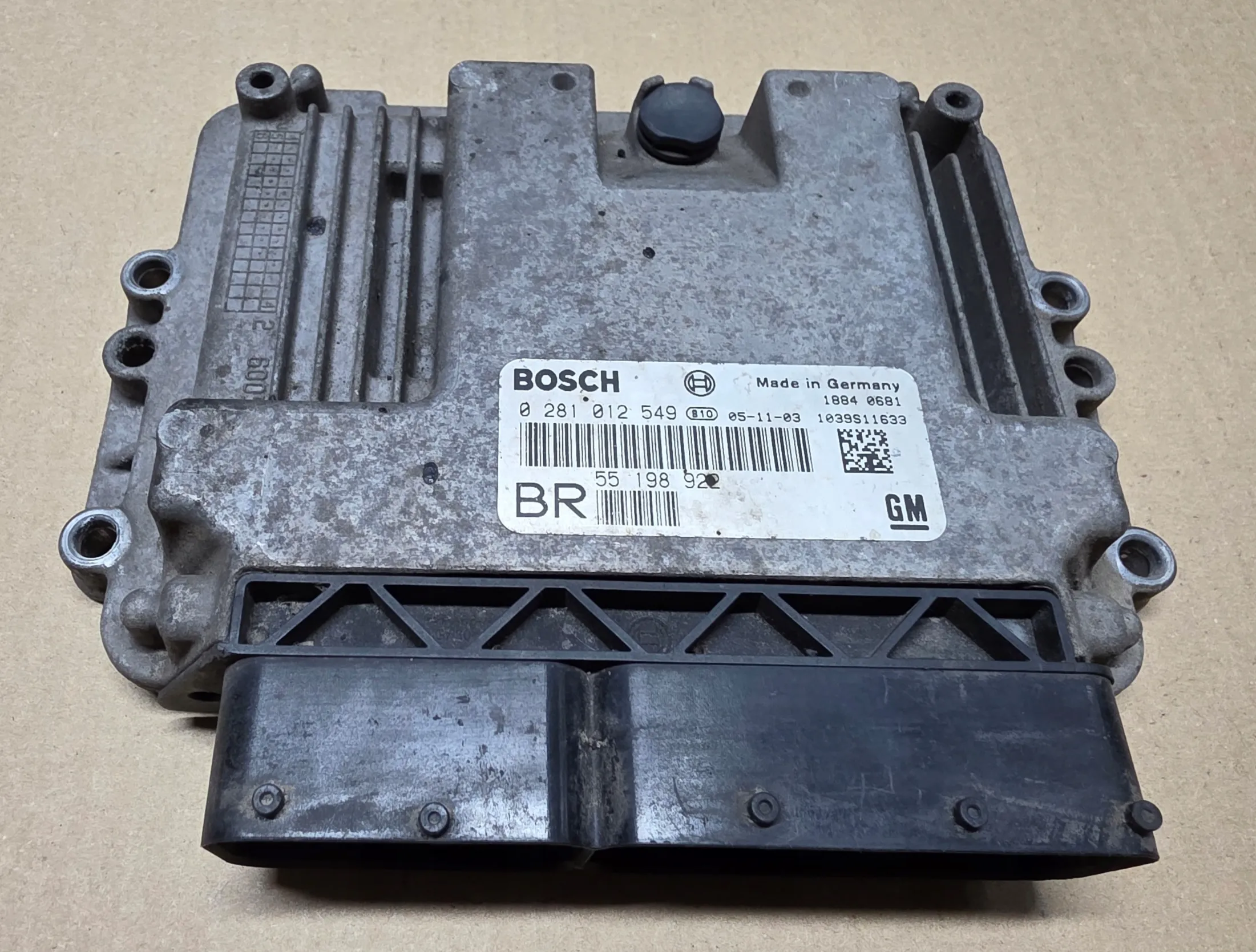 55198922 Engine Control Unit ECU Opel Astra H 2004 55198922 Engine Control Unit ECU Opel Astra H 2004